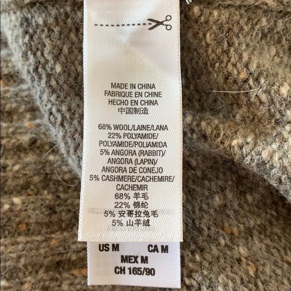 🌸JUICY COUTURE RHINESTONE EMBELLISHED SWEATER🌸 - Picture 8 of 9